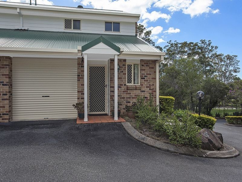 4/107 Cayuga Road, Highland Park QLD 4211