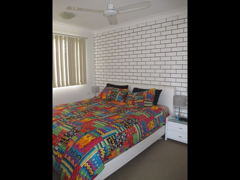 1/72 Dolphin Avenue, Mermaid Beach QLD 4218
