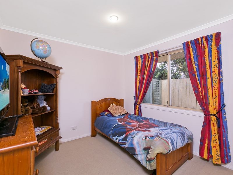 12 Avonbury Court, Carrara QLD 4211