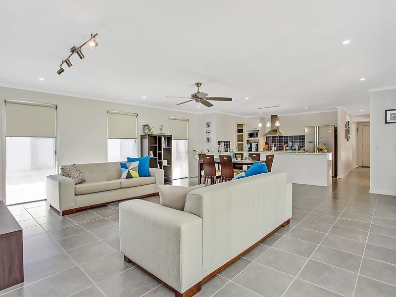 39 Peter Mills Drive, Gilston QLD 4211