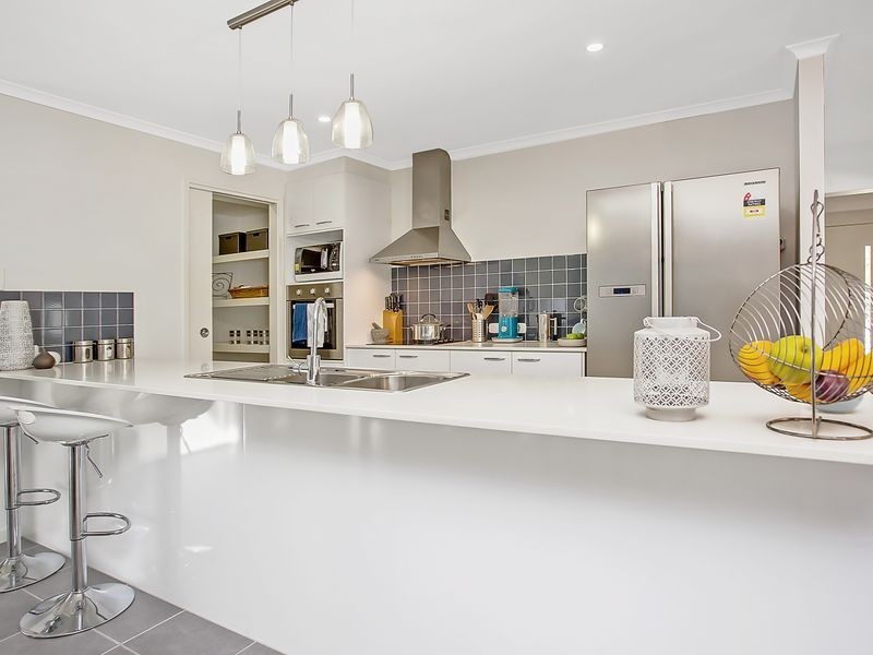 39 Peter Mills Drive, Gilston QLD 4211