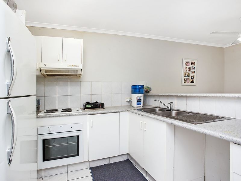 80/102 Alexander Drive, Highland Park QLD 4211