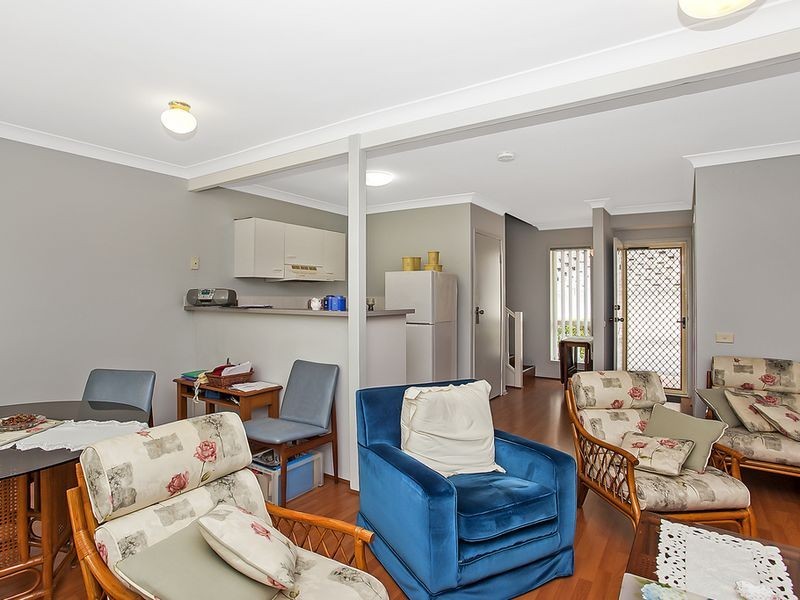 12/107 Cayuga Road, Highland Park QLD 4211