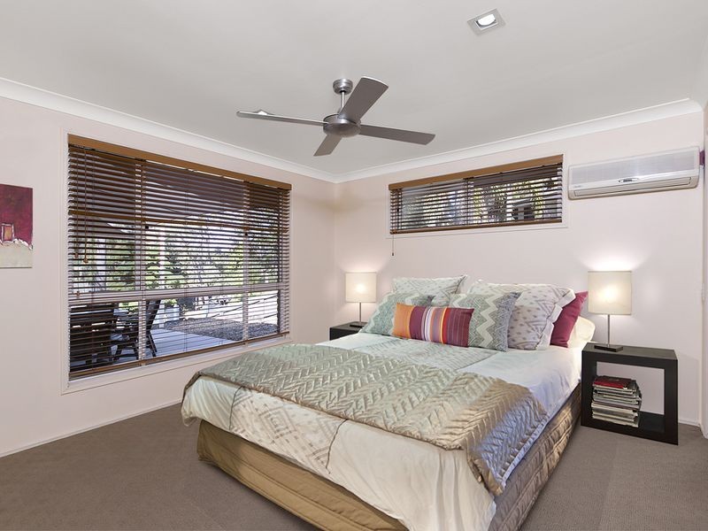 5 Garnet Court, Carrara QLD 4211