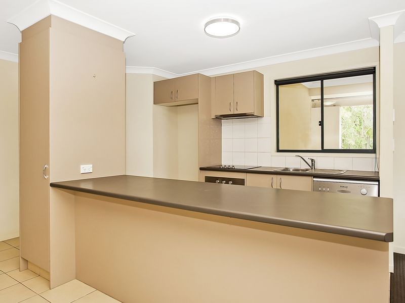 4/22 Baloo Crescent, Nerang QLD 4211