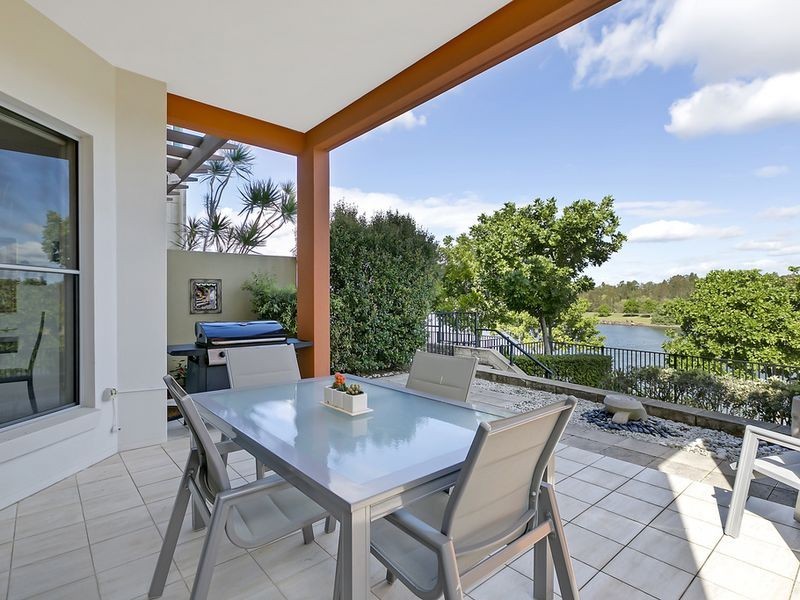 3060 Quay South Drive, Carrara QLD 4211