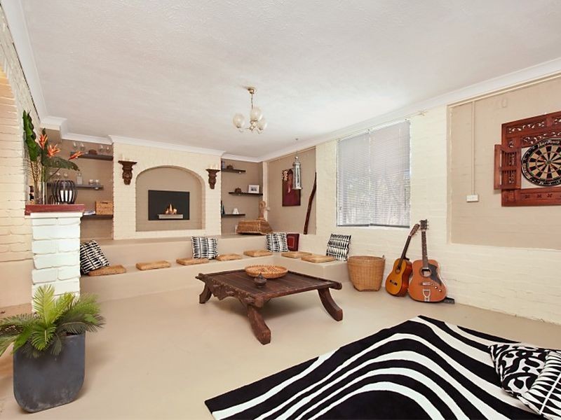 14 Barrine Drive, Worongary QLD 4213