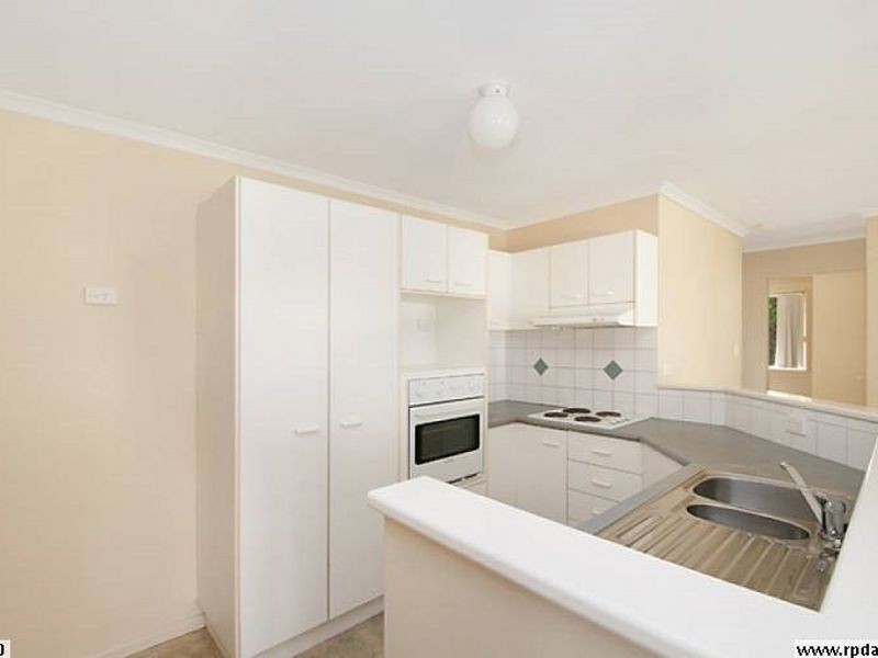 27 Bards Court, Nerang QLD 4211