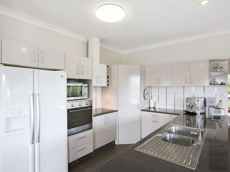 1 Parrot Court, Gilston QLD 4211