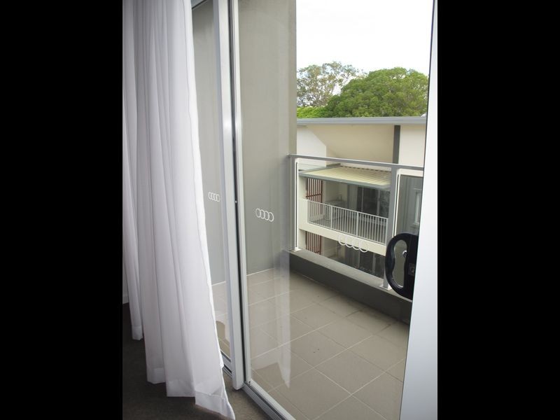 64/1 Boulton Drive, Nerang QLD 4211