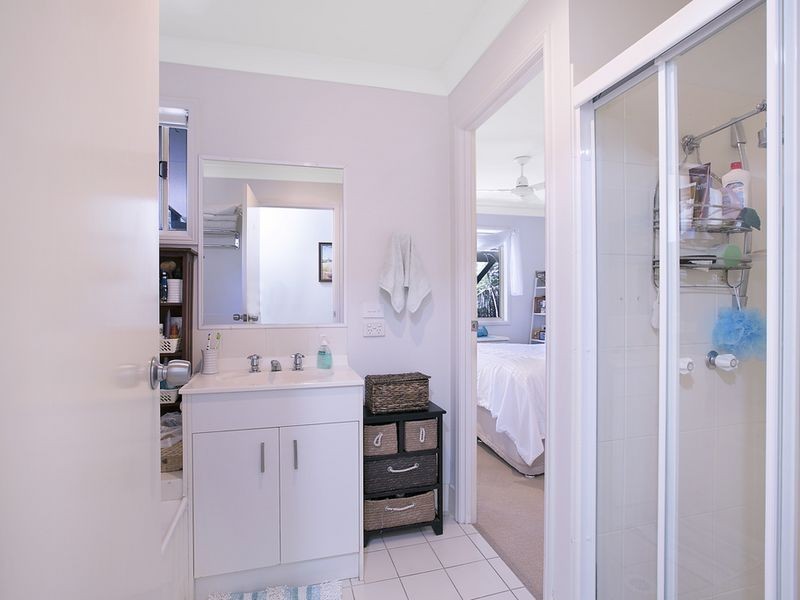 1/6 Coleridge Court, Nerang QLD 4211