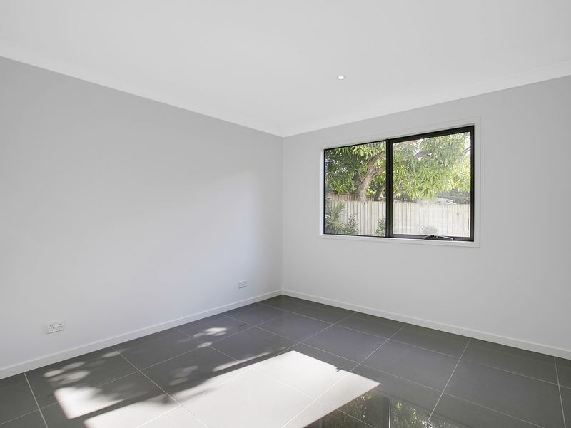 2/56 Nerang-Broadbeach Road, Nerang QLD 4211