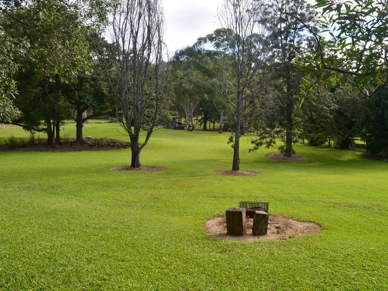 41 Sherlock Court, Guanaba QLD 4210