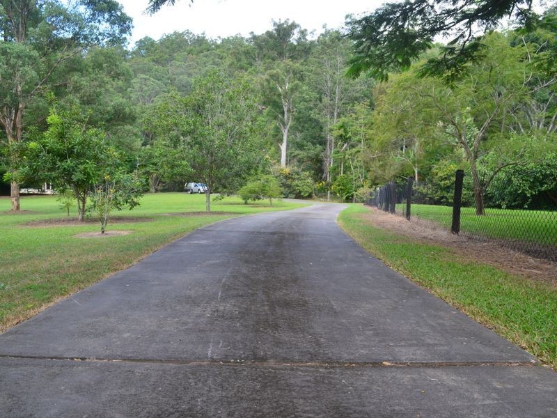 41 Sherlock Court, Guanaba QLD 4210