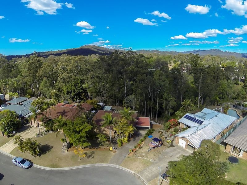 15 Hoban Court, Nerang QLD 4211