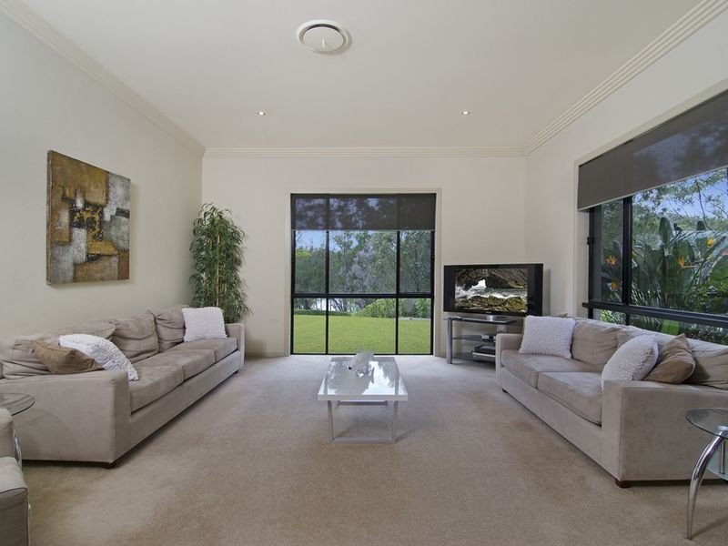 10 Isla Court, Bonogin QLD 4213