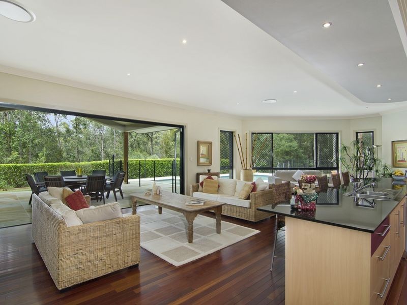 10 Isla Court, Bonogin QLD 4213