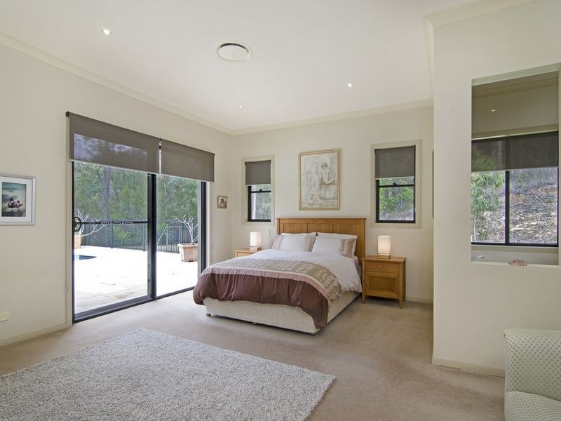 10 Isla Court, Bonogin QLD 4213