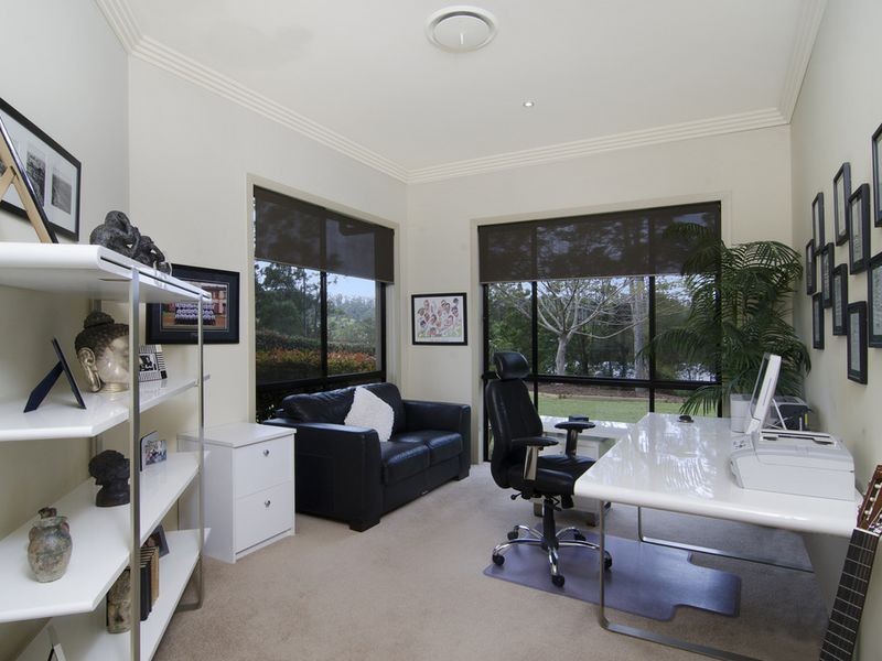 10 Isla Court, Bonogin QLD 4213