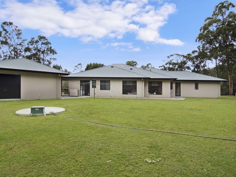 10 Isla Court, Bonogin QLD 4213