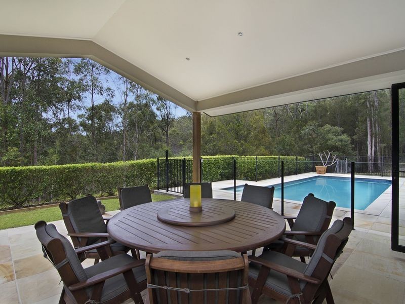 10 Isla Court, Bonogin QLD 4213