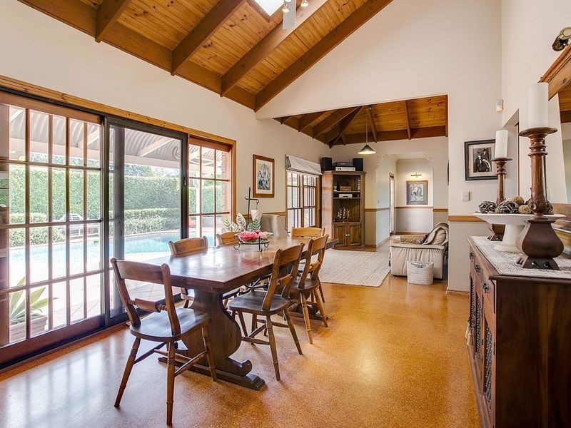 11 Oak Street, Nerang QLD 4211