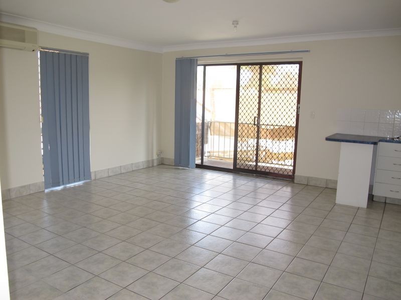 1/6 Tomkins Place, Southport QLD 4215