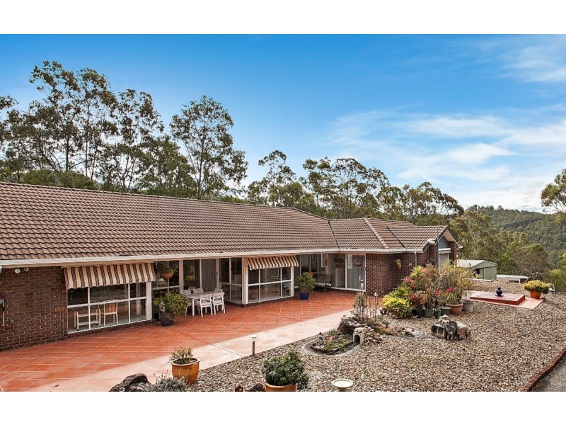 65 Narrow Leaf Road, Advancetown QLD 4211