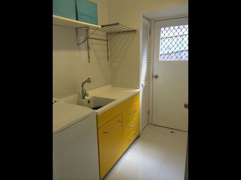 35 Plateau Crescent, Carrara QLD 4211