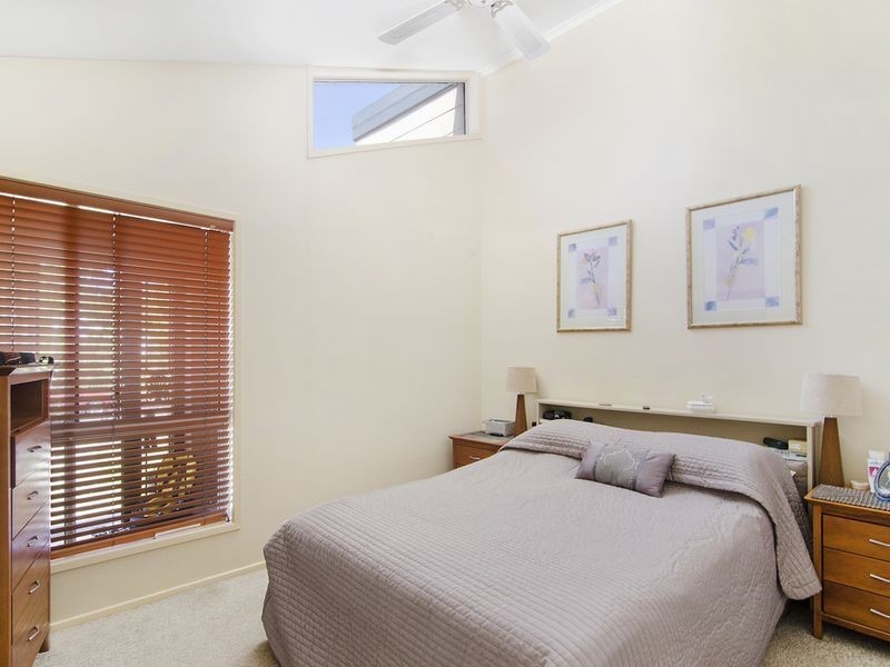 11 Riverlea Waters Drive, Nerang QLD 4211