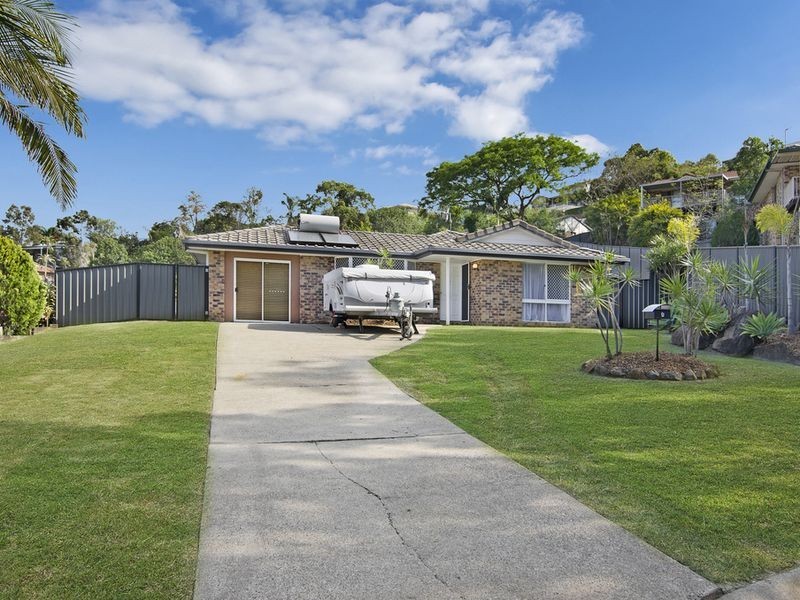 4 Merewether Court, Highland Park QLD 4211