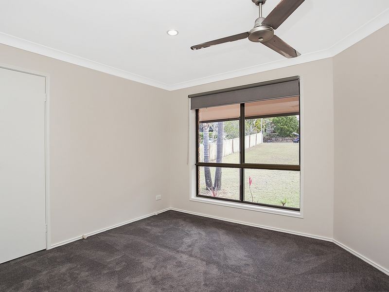 28 Hastings Crescent, Carrara QLD 4211