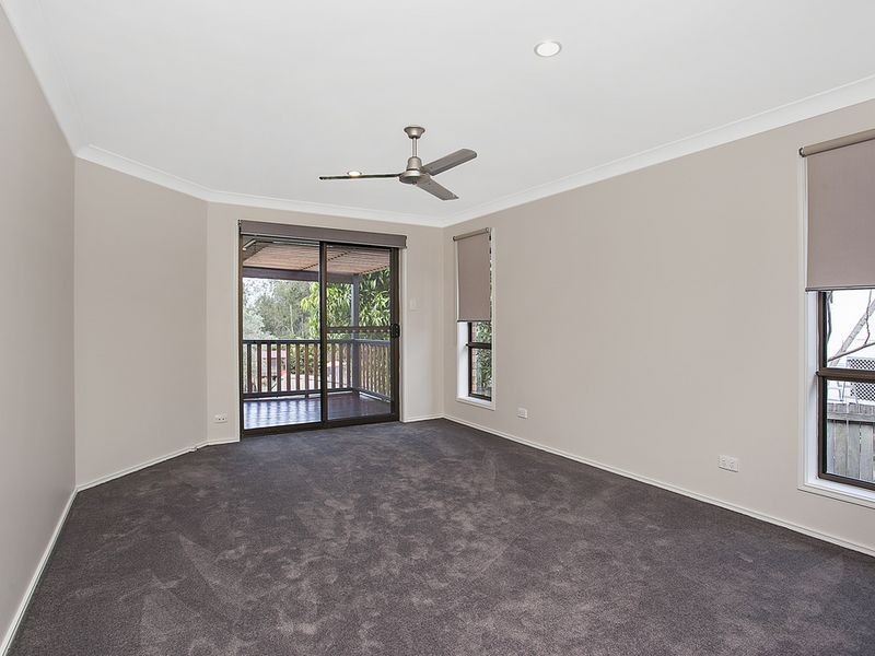 28 Hastings Crescent, Carrara QLD 4211