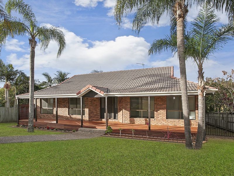 28 Hastings Crescent, Carrara QLD 4211