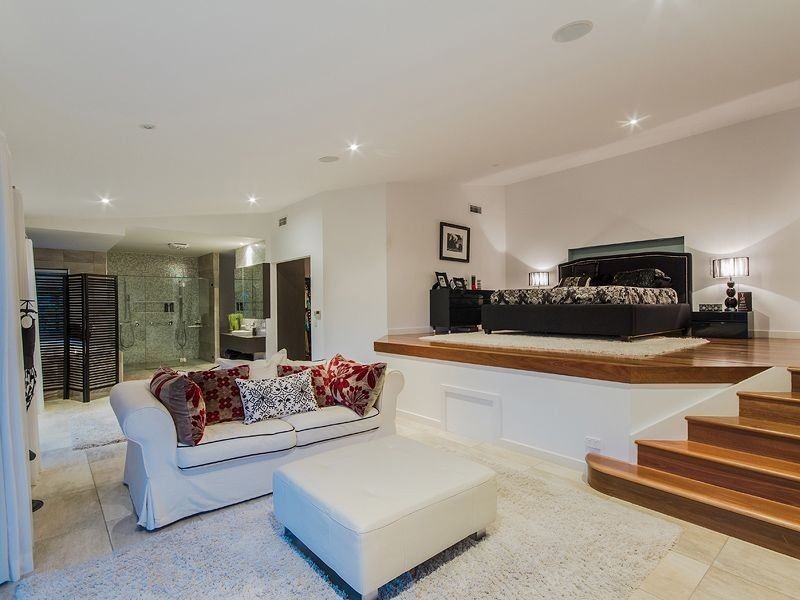 19 Lily Crescent, Nerang QLD 4211