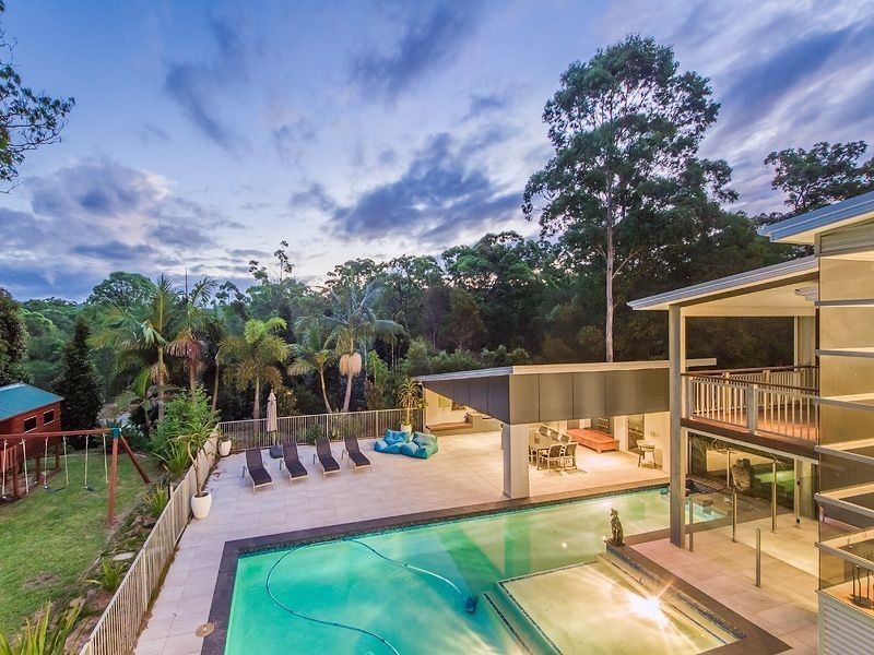 19 Lily Crescent, Nerang QLD 4211