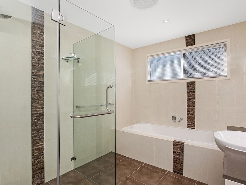 12 Panache Street, Molendinar QLD 4214