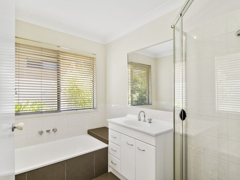 48 Kelsey Circuit, Nerang QLD 4211