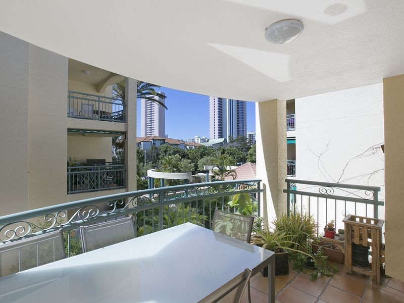 12/12 Monte Carlo Avenue, Surfers Paradise QLD 4217