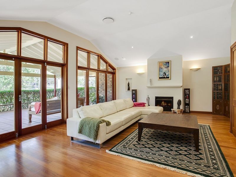 18 Kupara Street, Nerang QLD 4211