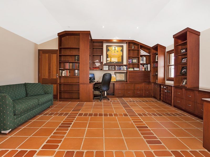 18 Kupara Street, Nerang QLD 4211