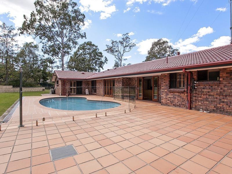 18 Kupara Street, Nerang QLD 4211