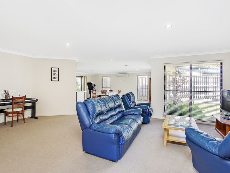 4 Fantail Court, Gilston QLD 4211