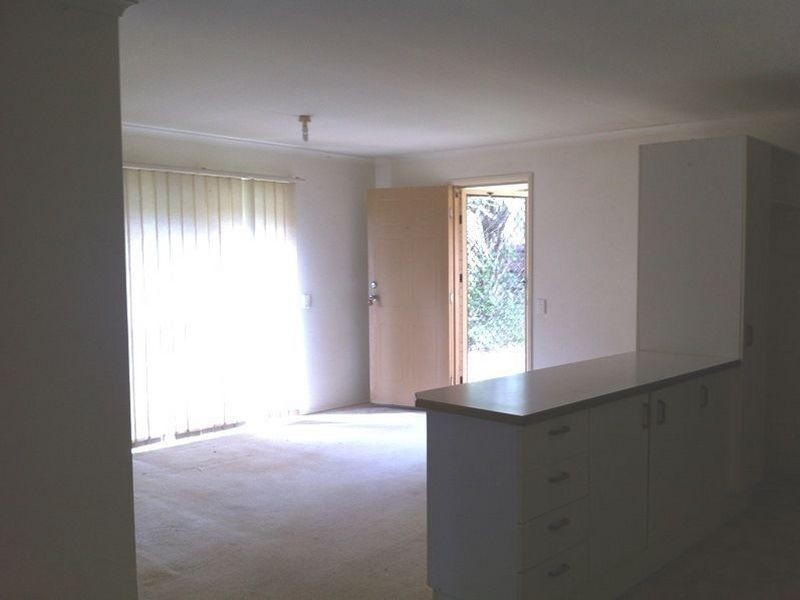 1/22 Ogilvie Crescent, Nerang QLD 4211