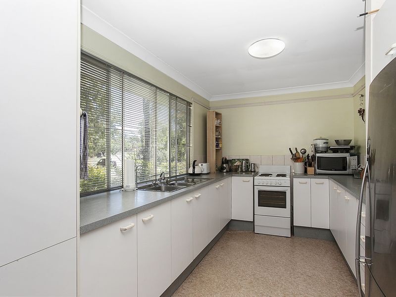 61 Castle Hill Drive, Gaven QLD 4211