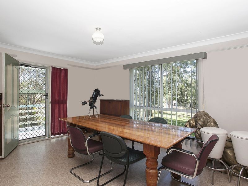 61 Castle Hill Drive, Gaven QLD 4211