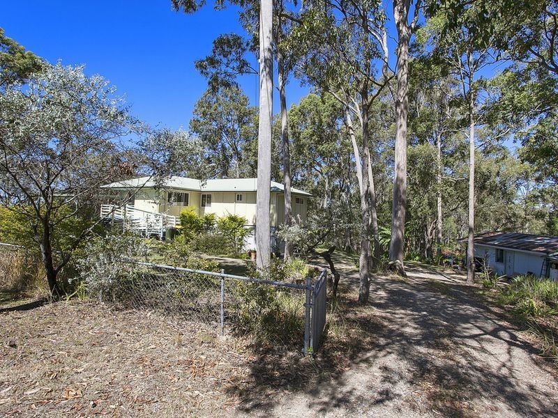 61 Castle Hill Drive, Gaven QLD 4211