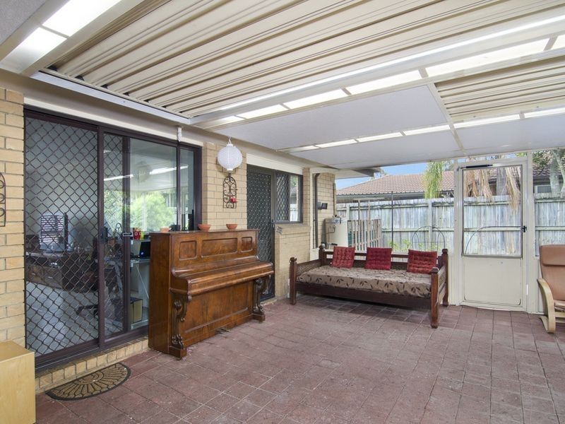 76 Alexander Drive, Highland Park QLD 4211