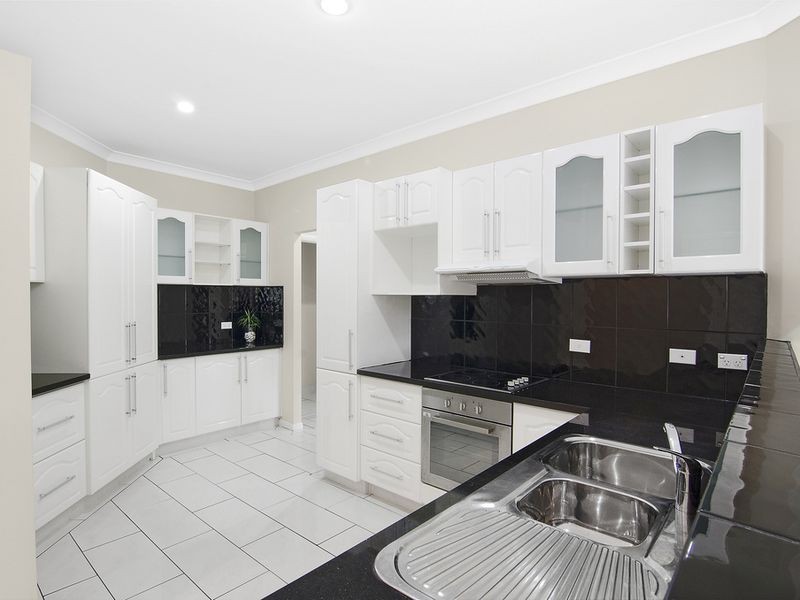 1/1 Patricia Court, Nerang QLD 4211
