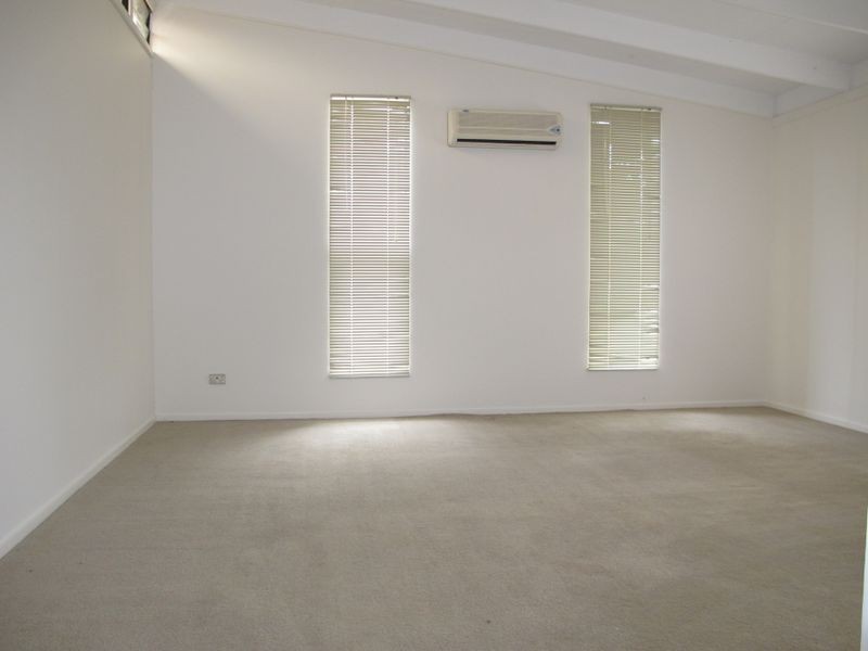 26 Railway Parade, Nerang QLD 4211